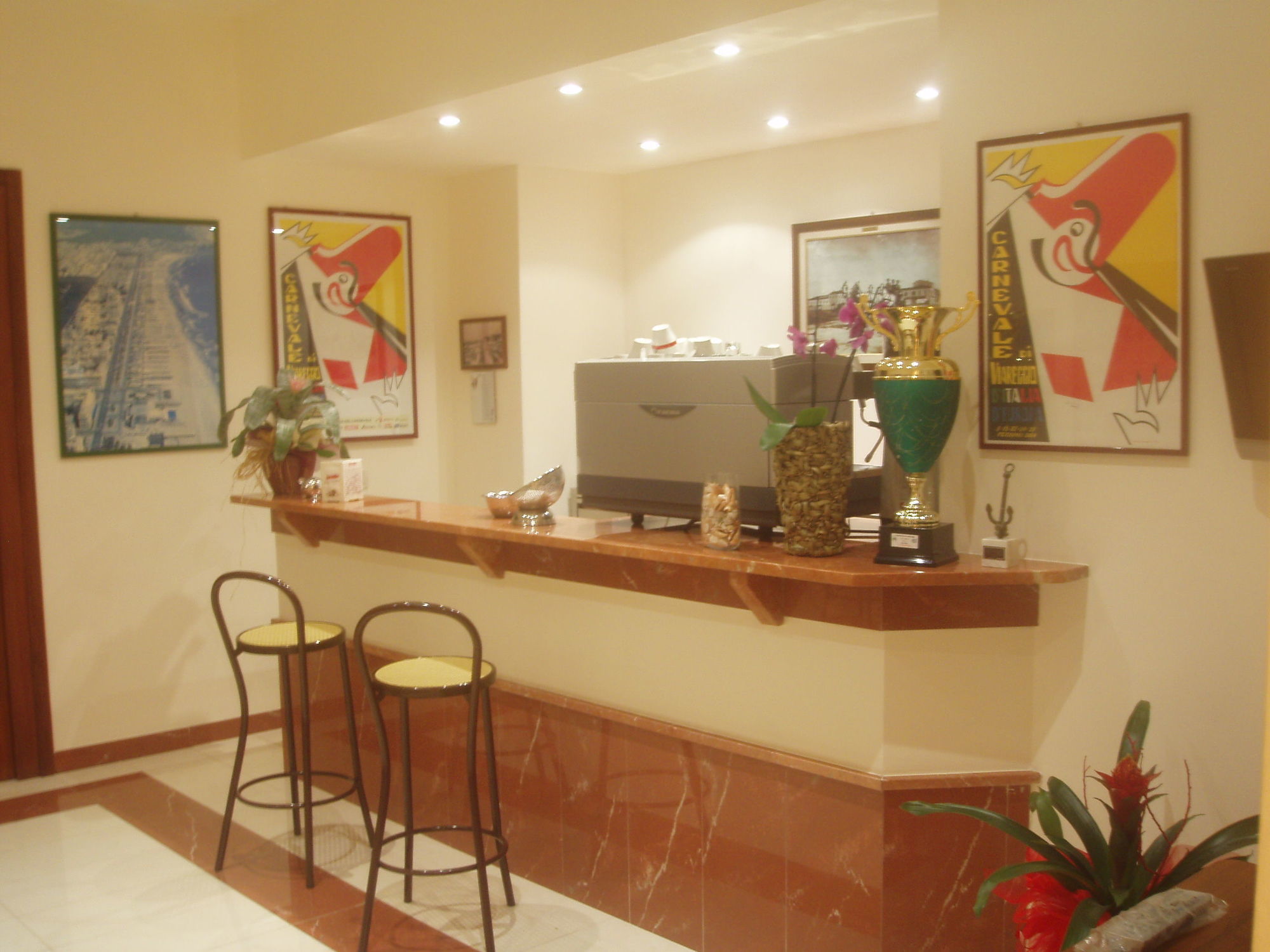 Hotel Bella Riviera Lungomare เวียเรจโจ ภายนอก รูปภาพ